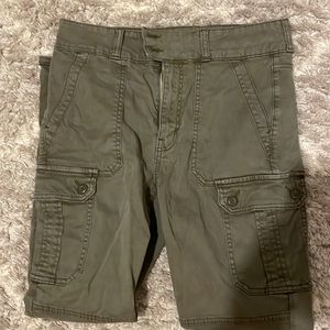 Green American eagle cargo pants